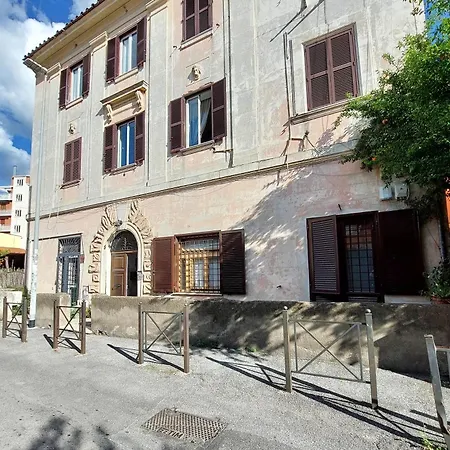 Garden Corner Pigneto